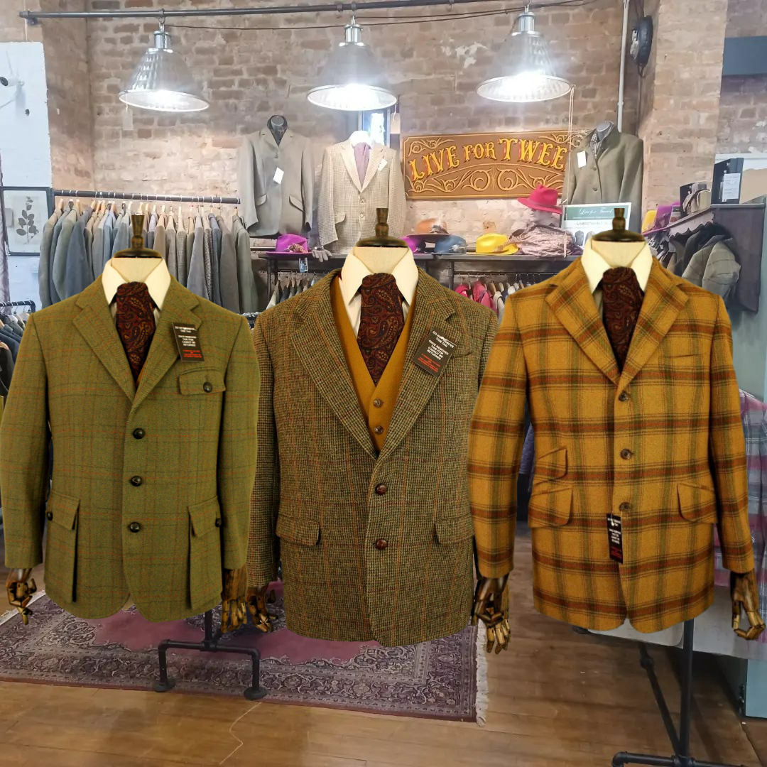 Second hand tweed on sale suits